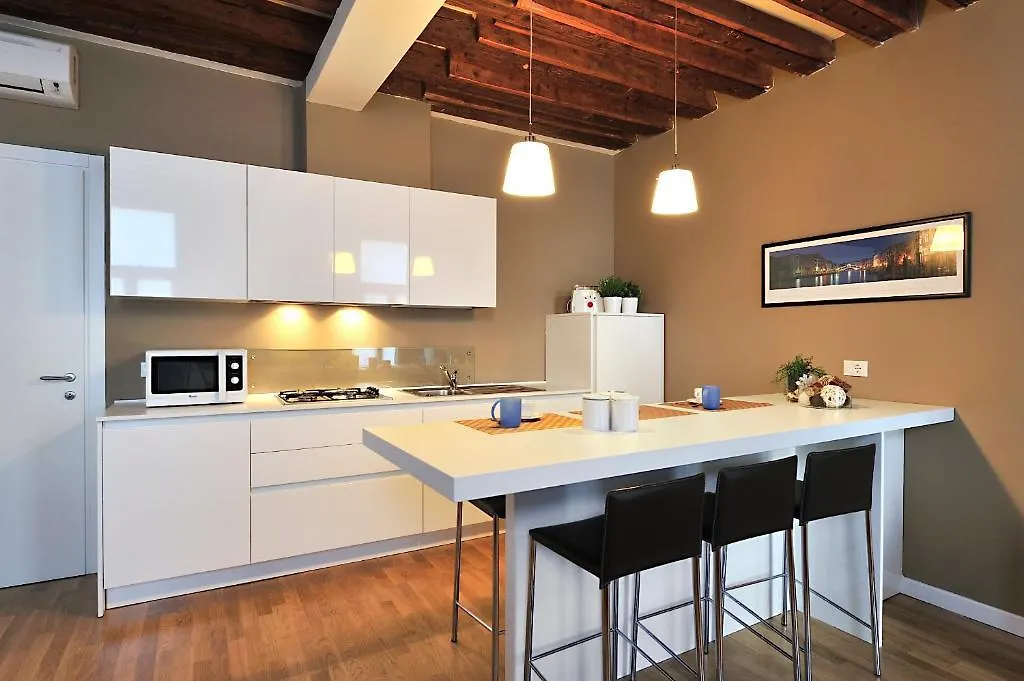 البندقية Faville Apartments
