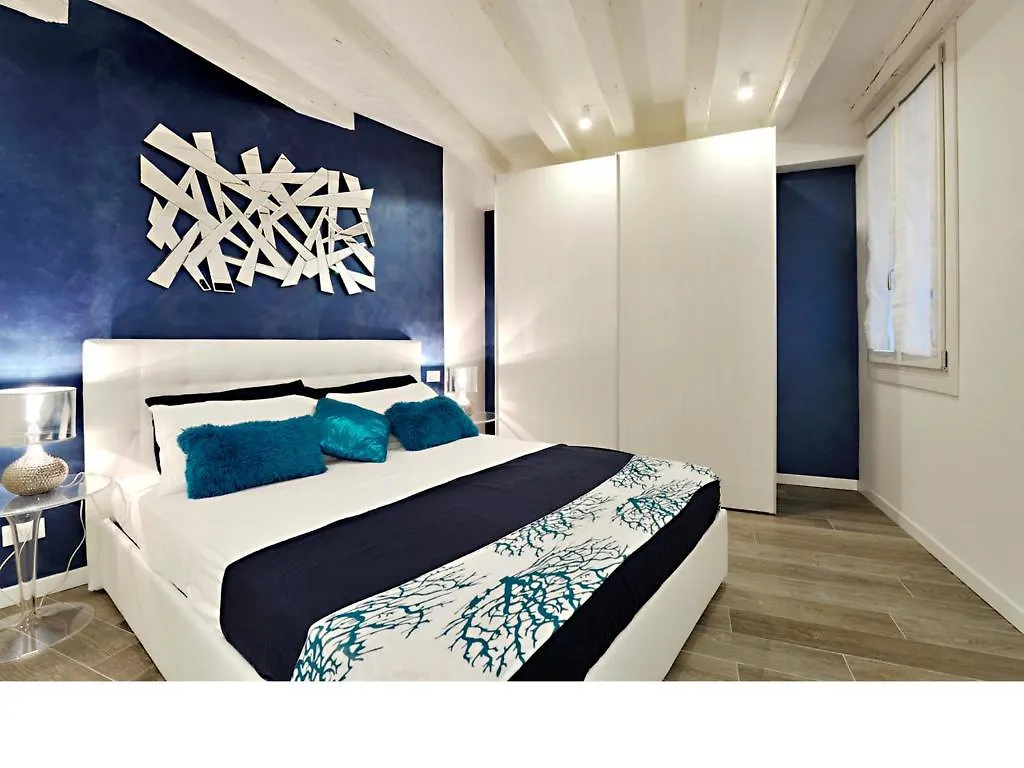 البندقية Faville Apartments إيطاليا